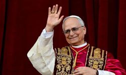 البابا يوجه رسالة للشعب العراقي